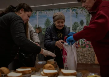 Пекло в Одесі  – без світла, без опалення, без води, страшні вибухові хвилі і нема куди йти. Що кажуть одесити (ФОТО)