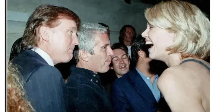 Фото Трампа повернули до “файлів Епштейна”: Мін’юст США пояснив перевірку знімка