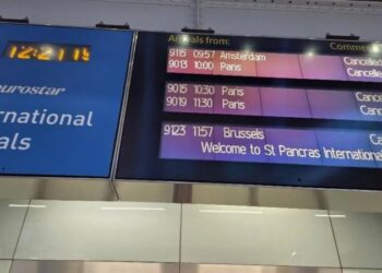 У Німеччині злочинці пробили дірку в стіні банку і викрали 30 млн євро