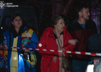 Одеса вночі знову була під атакою дронів – на зараз 6 постраждалих (ФОТО)