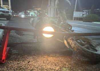 Чоловік на мотоциклі намагався прорватися до Румунії (ВІДЕО)