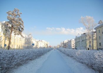 Генерал Мороз? У російському Ангарську через аварію на ТЕЦ 167 тис. жителів без тепла, на вулиці -11°