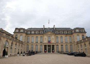 Метрдотель Єлисейського палацу 2 роки крав порцеляну. Продавав не на вулицю (ФОТО, ВІДЕО)