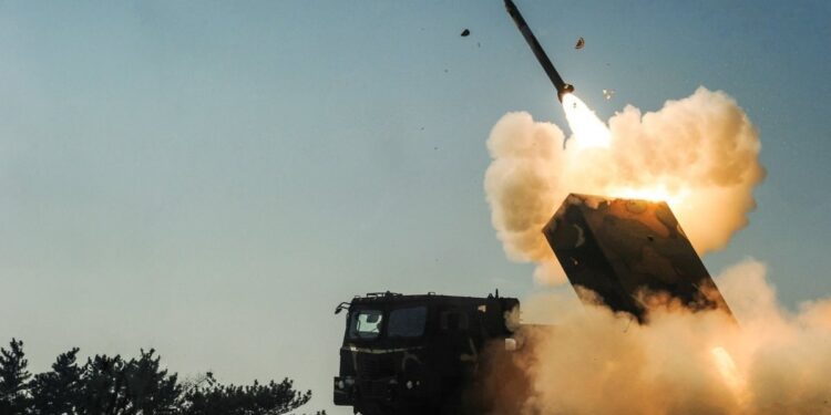 Естонія разом з HIMARS купує K239 – зможе топити кораблі рашистів прямо у Санкт-Петербурзі (ФОТО)