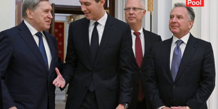 Переговори у Кремлі завершилися нічим – Трампу передали привіт (ВІДЕО)