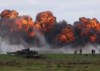 Пентагон вимагає від Європи до 2027-го відчепитися від США