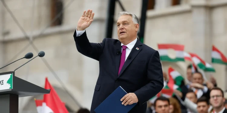 Орбан планує захоплення влади – хоче стати президентом Угорщини й збільшити повноваження