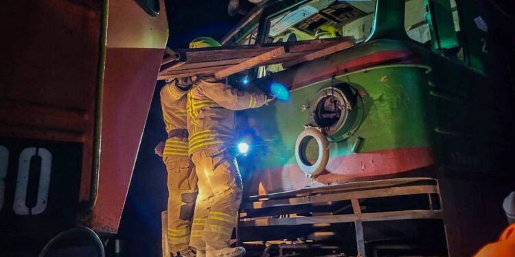 Поїзд на Житомирщині зійшов з рейок ймовірно через детонацію дрона (ФОТО)