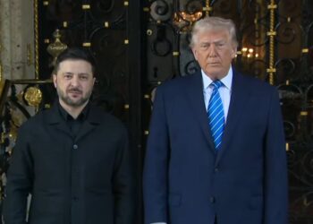 Трамп заявив, що Путін хоче миру, а щодо ракетно-дронових ударів по Україні, так і у РФ  щось вибухало