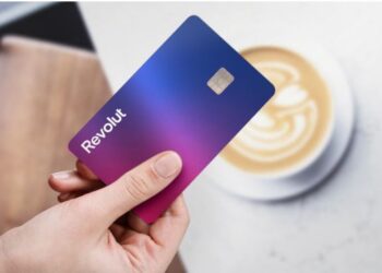 Британський банк Revolut оголосив про закриття рахунків українців. У Нацбанку прокоментували