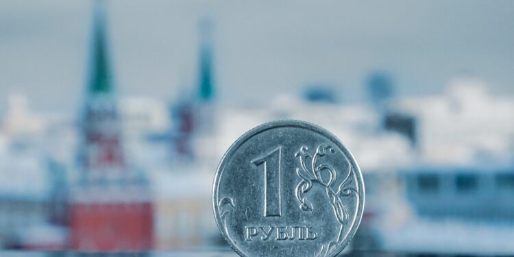 Російська економіка входить у фазу керованого хаосу, – СЗР України