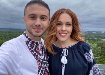 Відомий український співак оголосив про розлучення (ФОТО)