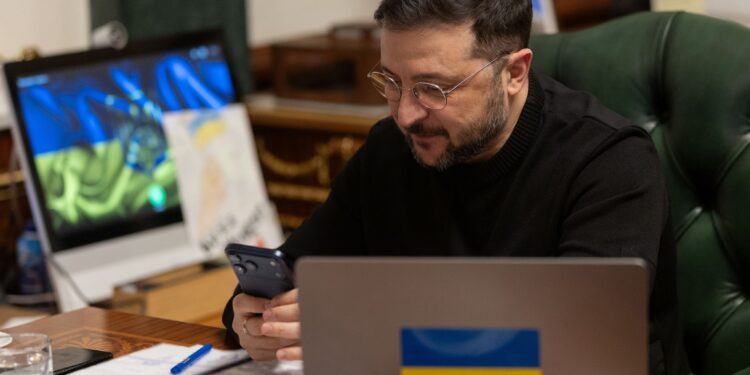 Відчуваємо, що Америка хоче досягти фінальної угоди, – Зеленський (ВІДЕО)