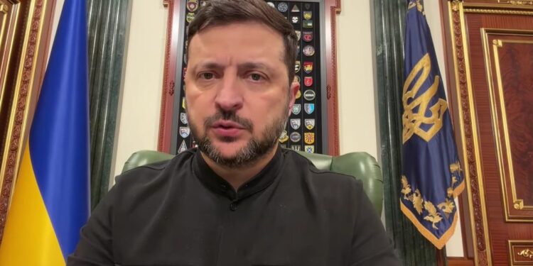 Переговори, кадрові зміни в регіонах і СБУ та підготовка росіянами нового масованого удару – звернення Зеленського (ВІДЕО)