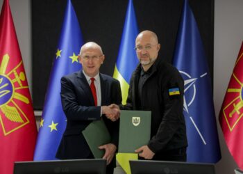 Міністри оборони України та Британії підписали дорожню карту розвитку сторічного партнерства в оборонній сфері