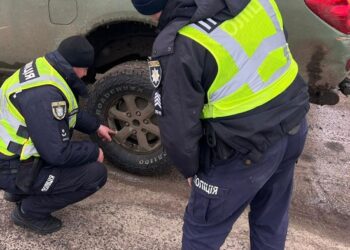 На Миколаївщині розшукали водія, який вночі збив жінку-пішохода і втік з місця ДТП