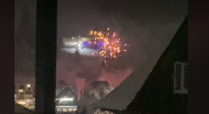 У Буковелі вчора лунали вибухи, виявилось – феєрверки. Поліція знайшла порушника. А у Південноукраїнську поки що ні  (ВІДЕО)