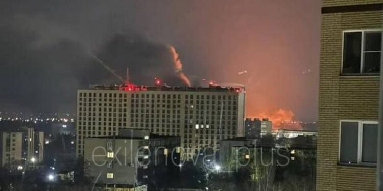 У Таганрозі дрони атакували завод «Атлант-Аеро» (ВІДЕО)