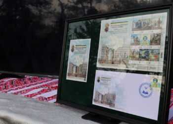 На честь 19-го полку Нацгвардії у Миколаєві відбулося спецпогашення марки (ФОТО)