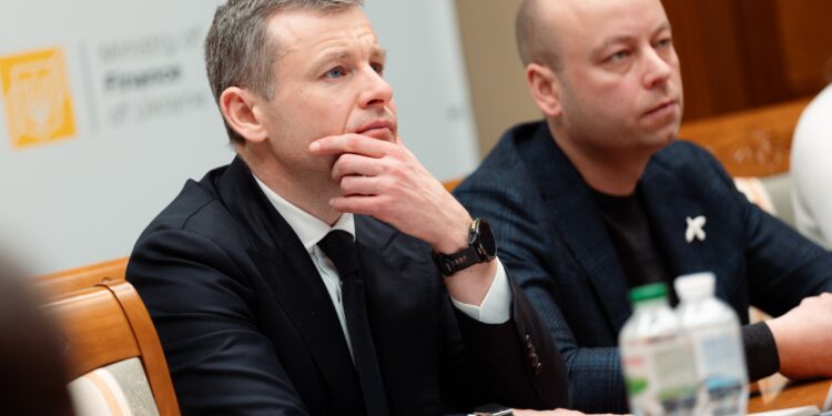 Міністр фінансів обговорив з представником Єврокомісії деталі позики для України у розмірі до 90 млрд євро