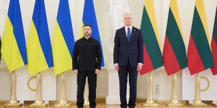 Президенти України і Литви обговорили підтримку української енергосистеми на тлі постійних російських ударів