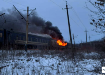 Перед атакою шахеда поїзд раптом зупинився – свідки вважають напад спланованим і організованим (ВІДЕО)