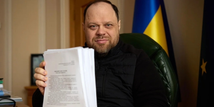 Про шлюби і стать. Громадські організації закликають доопрацювати проєкт нового Цивільного кодексу – не відповідає вимогам вступу України до ЄС