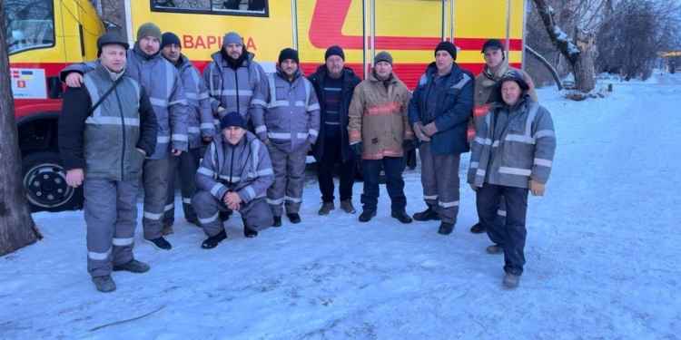 З Миколаєва до Києва на допомогу поїхали дві аварійні бригади ОКП «Миколаївоблтеплоенерго»