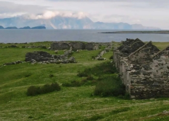 Як живуть ірландські острови, які 80 років тому покинули люди (ФОТО)