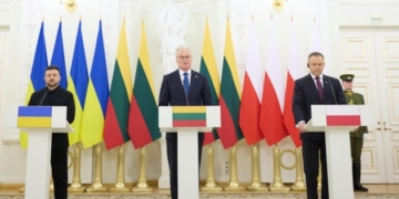 Україна не піде з Донбасу, потрібен компроміс, і зі сторони США теж, – Зеленський