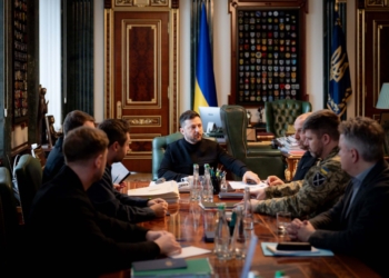 Зеленський зустрівся з українською переговорною делегацією: «Визначив рамку подальшої дипломатичної роботи» (ФОТО)