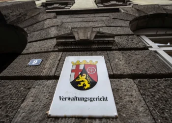 У Німеччині 50-річний студент вже 26 років вчиться і користується пільгами на житло. Суд сказав – досить