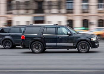 Латвія передасть Україні автівки, конфісковані у нетверезих водіїв, серед яких є автомобіль класу люкс