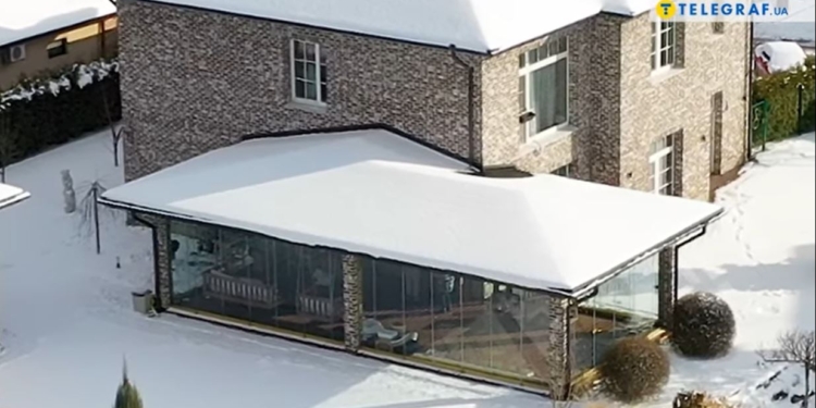 Поїхали з кінцями? Потап і Настя продають свій будинок під Києвом – за $2,2 млн (ФОТО)