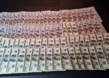 У Дніпрі ДБР затримало військовослужбовця, який за хабар обіцяв «організувати» ротацію бійця з передової