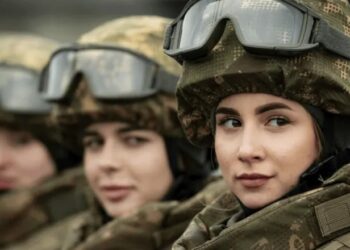 Кожна п’ята жінка у ЗСУ наразі обіймає офіцерську посаду