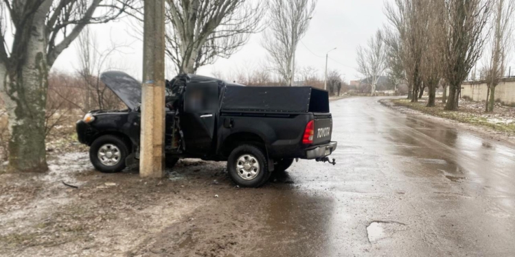 У Миколаєві в ДТП загинув водій пікапа – поліція шукає свідків (ФОТО)