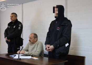 У Миколаєві батьки намагалися продати свою дитину за $10 тис (ФОТО, ВІДЕО)