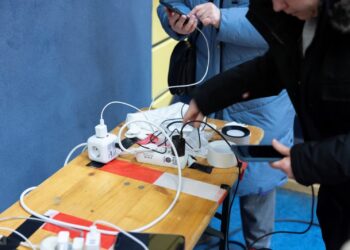 Частина Берліну в блекауті – українці відкрили для німців пункт незламності (ФОТО)