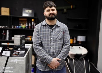 «4.5.0» – ветеран 79-ї бригади відкрив барбершоп у Миколаєві (ФОТО)