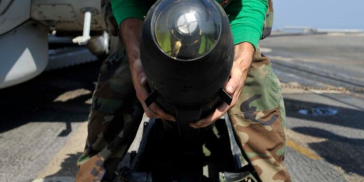 США погрожують Гренландії і в той самий час озброюють Данію ракетами AGM-114R Hellfire II