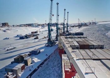 РФ не здатна обслуговувати свої порти в Арктиці. Трамп, навіщо тобі Ґренландія?