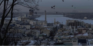 “Це була крижана скульптура на крижаному ліжку”, – у Києві в своїй квартирі замерзла старенька, яка вижила в Голокост