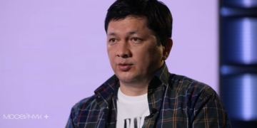 Про Кіма і світло. Чому ще не політик і цитати не горять