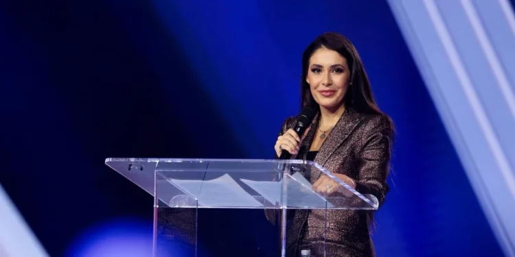 Дубінський пожалівся конгресвумен США на “релігійний концтабір” в Україні, та обіцяє пожалітися у Ватикан