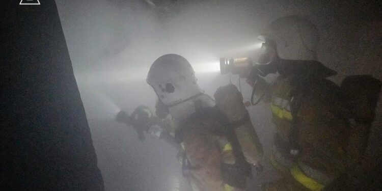 На Миколаївщині гасили 2 пожежі в будинках