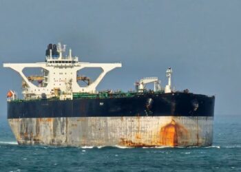 Берегова охорона США викинула десант на танкер тіньового флоту РФ, який втікав від них від Венесуели (ФОТО, ВІДЕО)