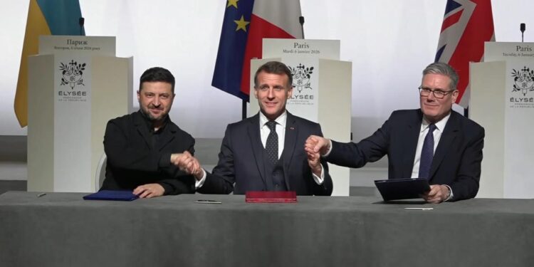Україна, Франція і Британія підписали декларацію про розгортання багатонаціональних сил