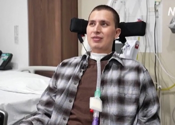 Паралізований чоловік за допомогою мозкового чипа керує комп’ютером (ВІДЕО)