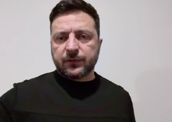 «Жодна країна у світі не повинна залишатися наодинці й без допомоги в умовах таких ударів і такої війни» – звернення Зеленського (ВІДЕО)